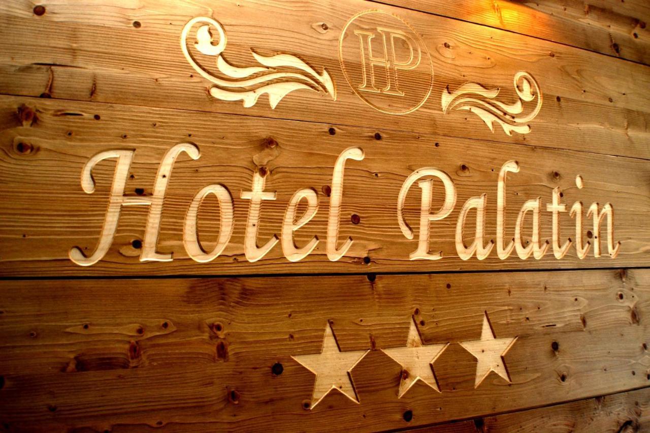 Hotel Palatin ออราฟสกี ป็อดซาม็อก ภายนอก รูปภาพ